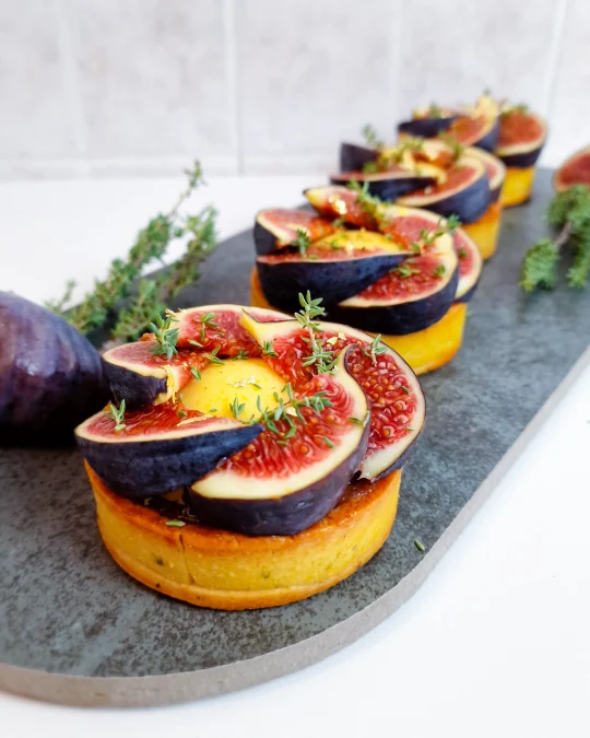 Foto della creazione «Torta Miele di Fico e Timo»
