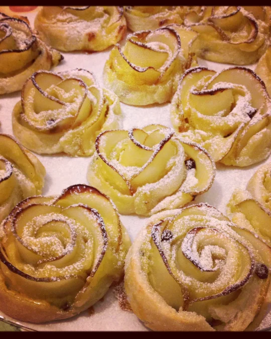 Foto della creazione «Roselline di mele e pere»