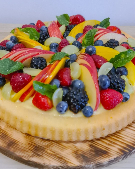 Foto 2 di 2 della creazione «Crostata morbida di frutta»